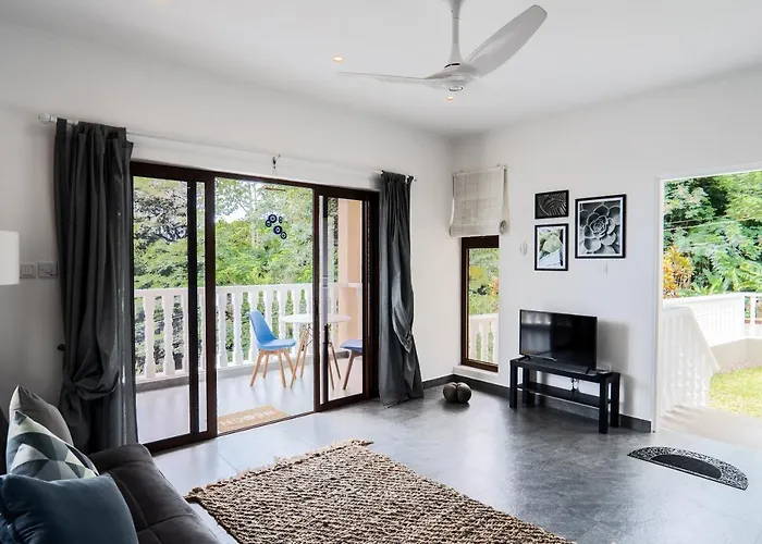 Ocean Vista Apartment