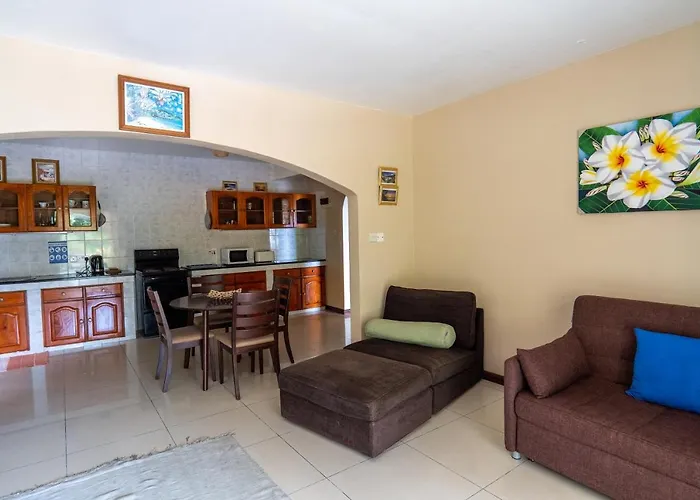 Ocean Vista Apartment *